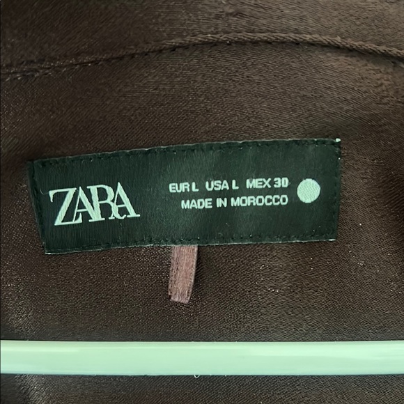 Zara satin Notched Collar Boxy Button Down Shirt - Picture 2 of 5